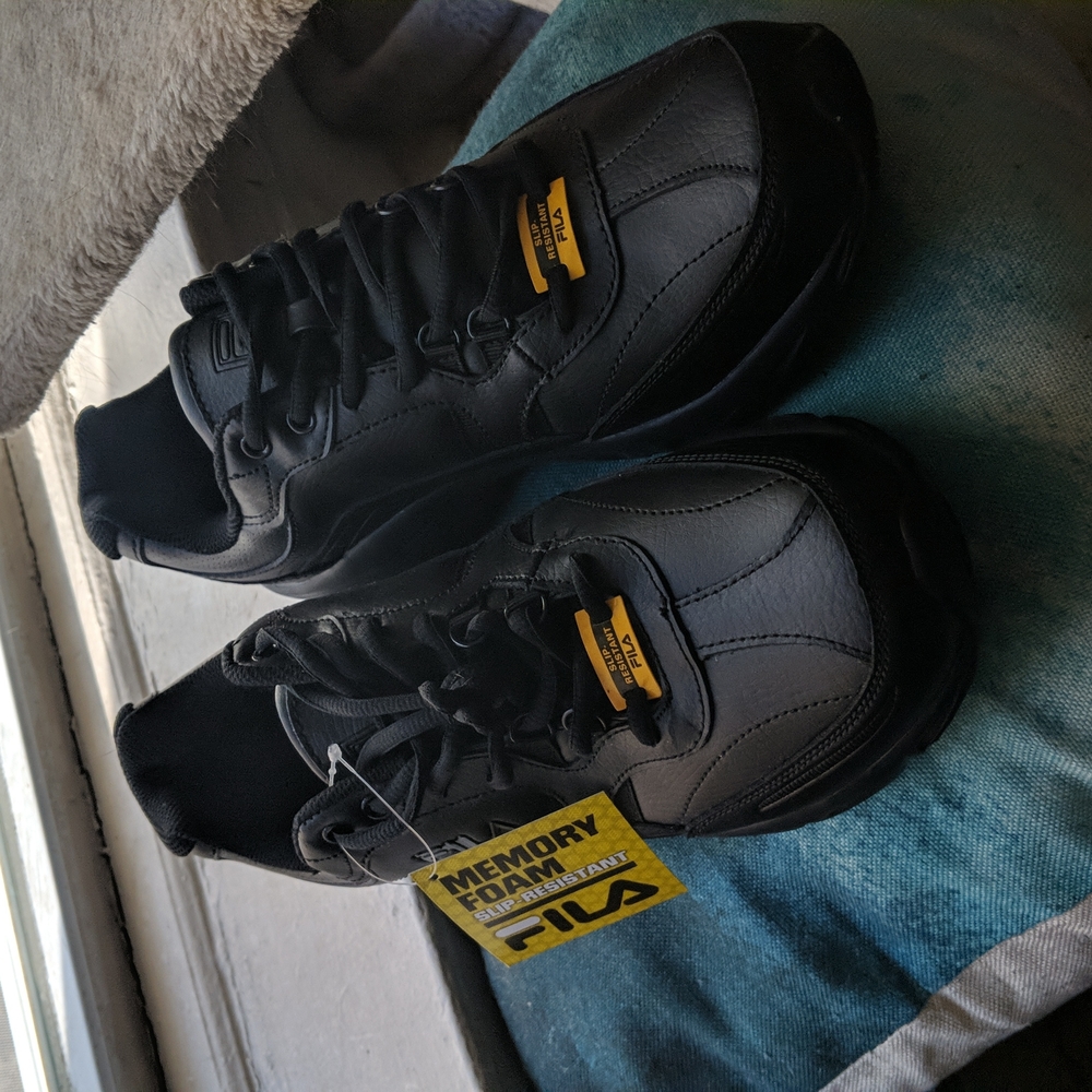 Men's Black Fila Slip Resistant Sneakers